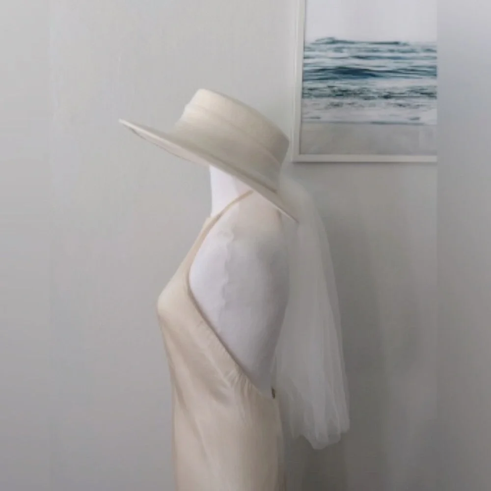 Wedding Hat with Veil - Picture 6 of 7